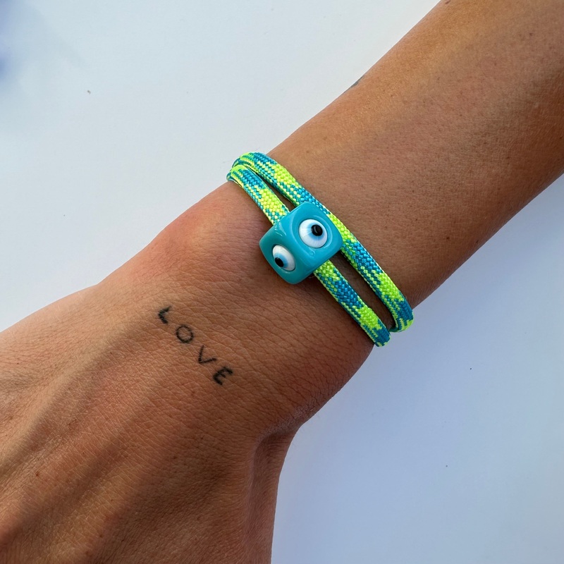 BLUE EYE BEAD ROPE BRACELET