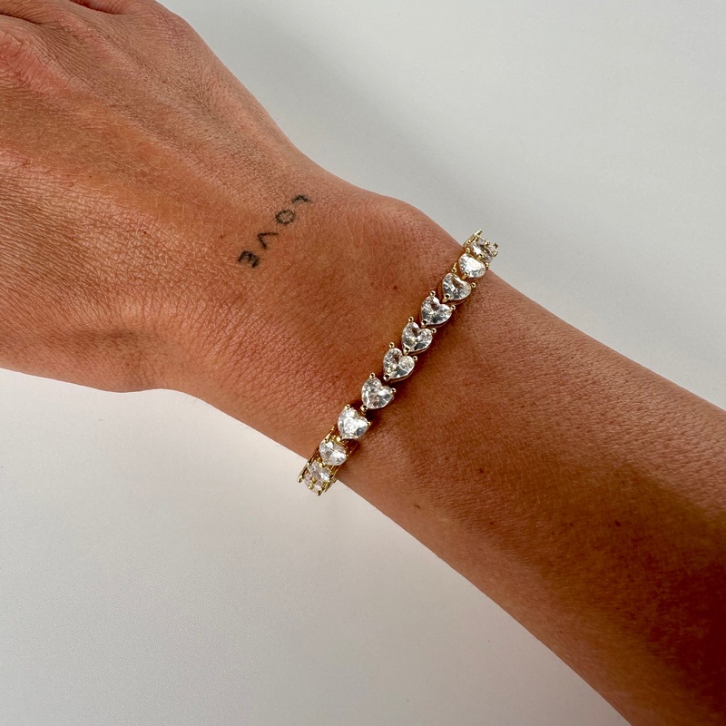 COLD HEART GOLD TENNIS BRACELET