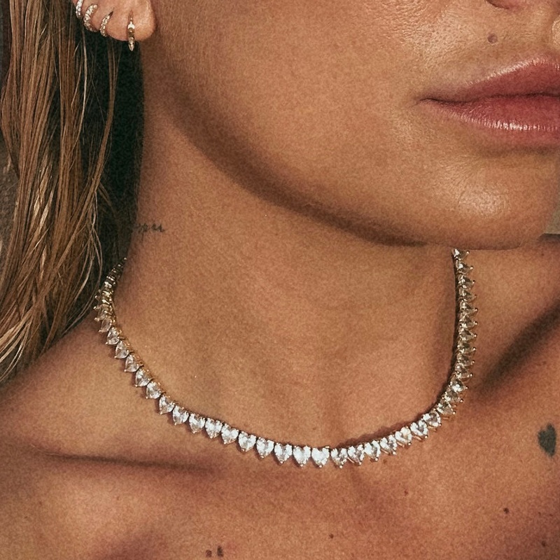 COLD HEART GOLD TENNIS NECKLACE
