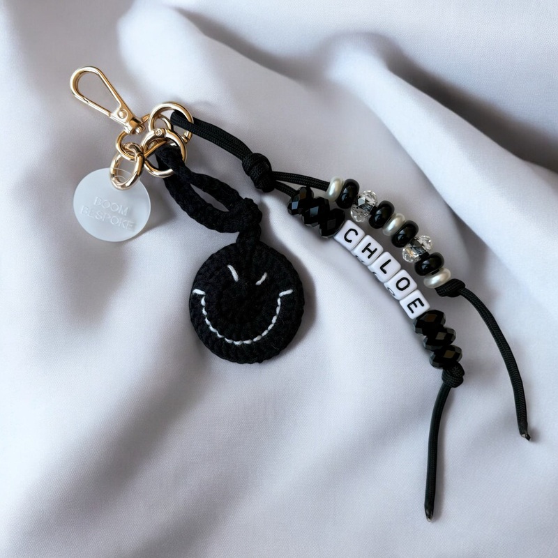BLACK SMILEY  BAG CHARM/KEYRING