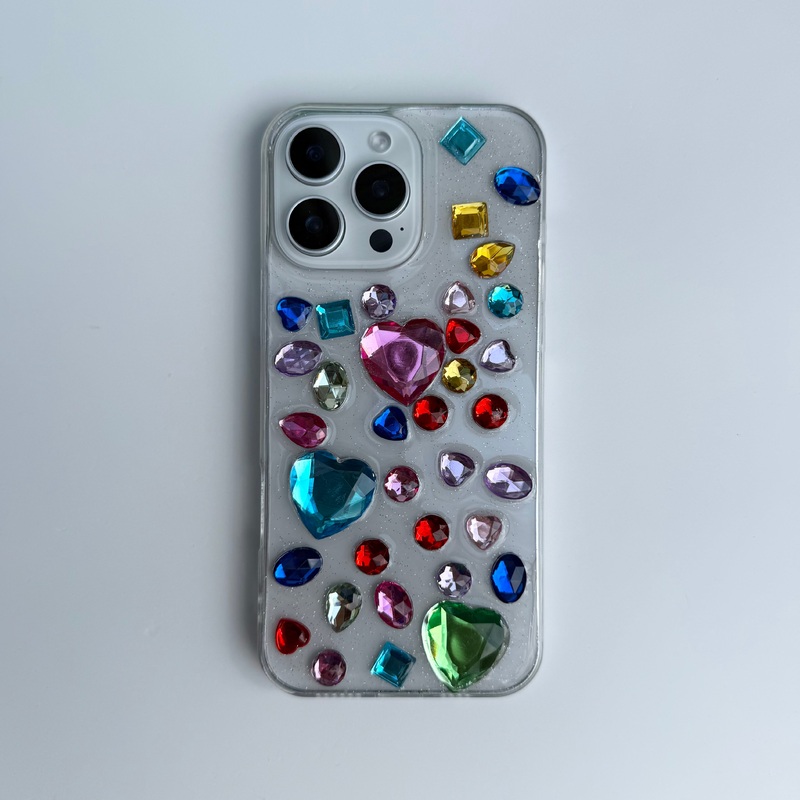 CRYSTAL HEARTS IPHONE CASE