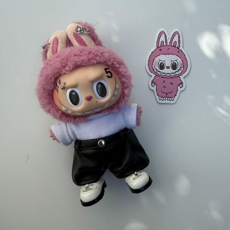 LEATHERS LYCHEE BERRY  LABUBU