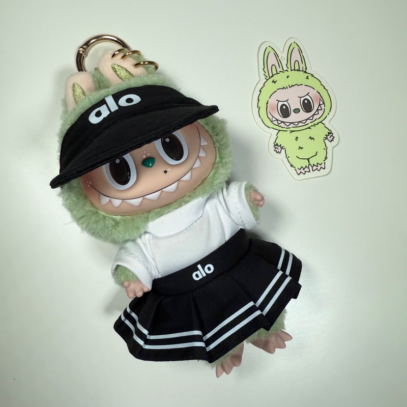 SKIRT & VISOR GREEN GRAPE   LABUBU