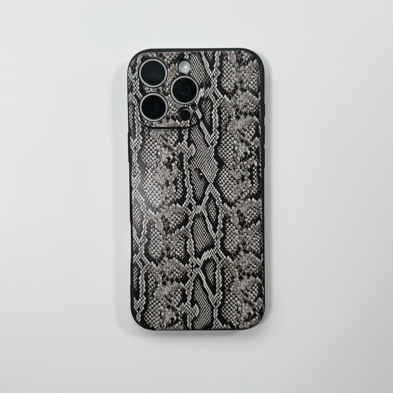 SNAKE PRINT IPHONE CASE