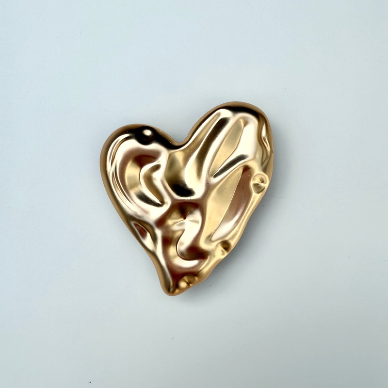 WARM GOLD METAL HEART PHONE STICKER