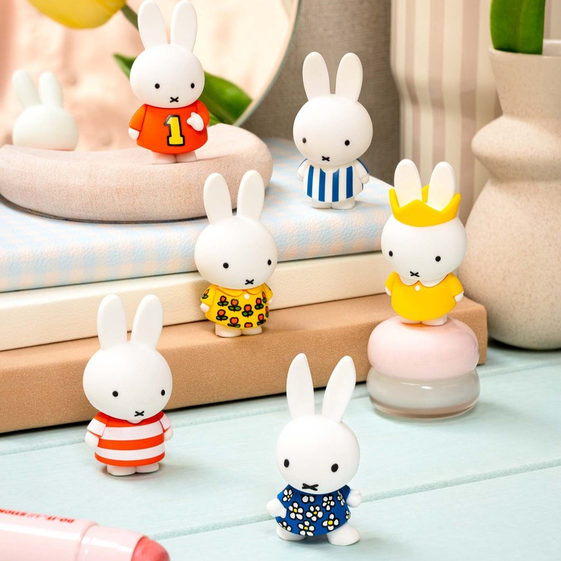 Smoko Miffy Dressing Up Blind Box Figure
