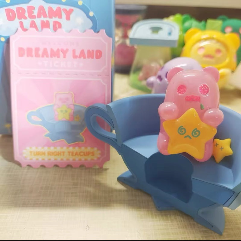 ShinWoo Dreamy Land Series Turn Right Teacups