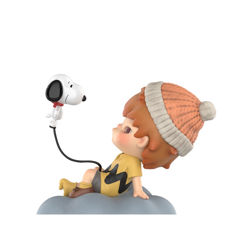 POP MART Hirono x Snoopy 100% Figurine